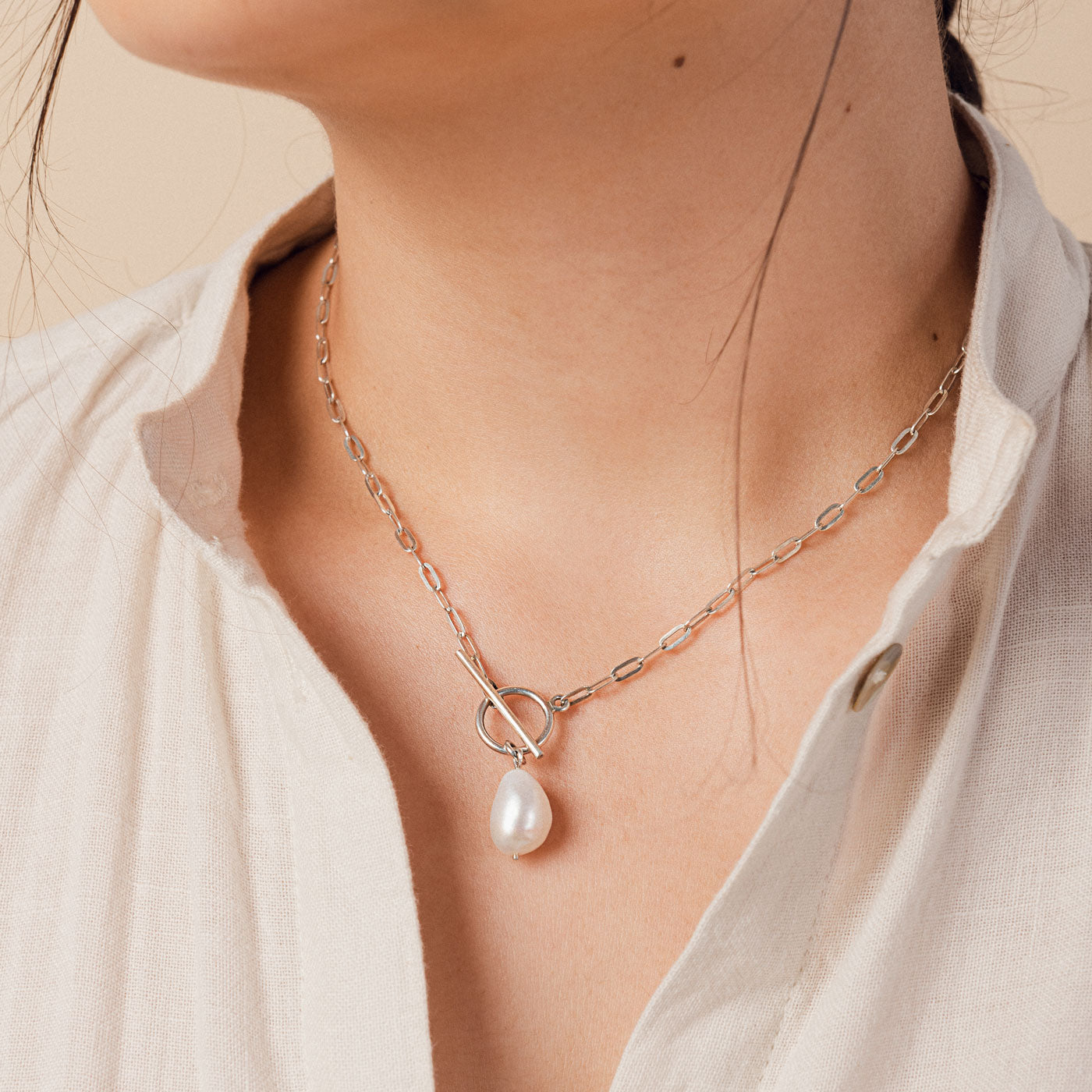 Pearl Loop Necklace